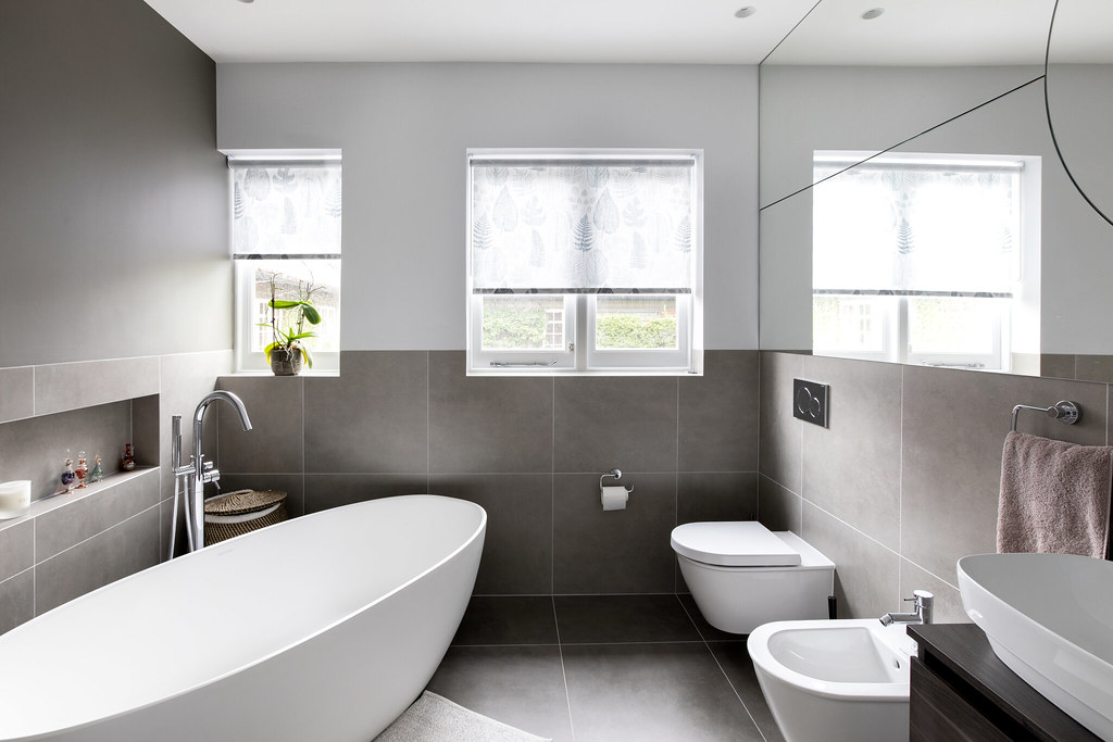 Appartment bathroom renovation London