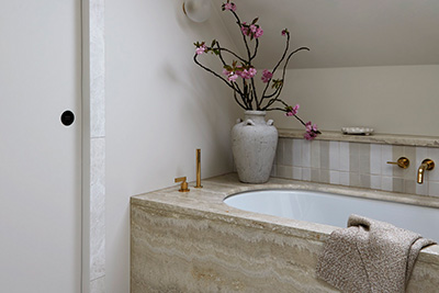 Modern bathroom design trends 2025