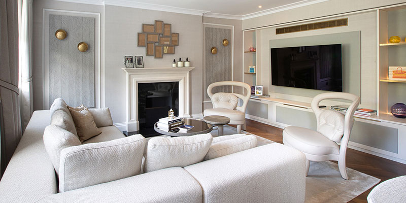 Custom-built alcove shelving and cabinetry in a Richmond property